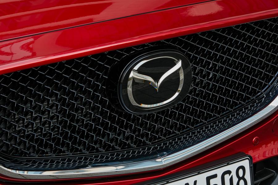 Логотип Mazda CX-5 2017 года  (WW) (фото 15 из 57)